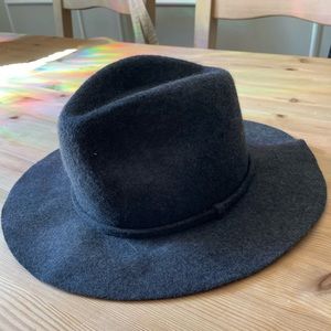 🪶 Charcoal Wool Hat 🪶